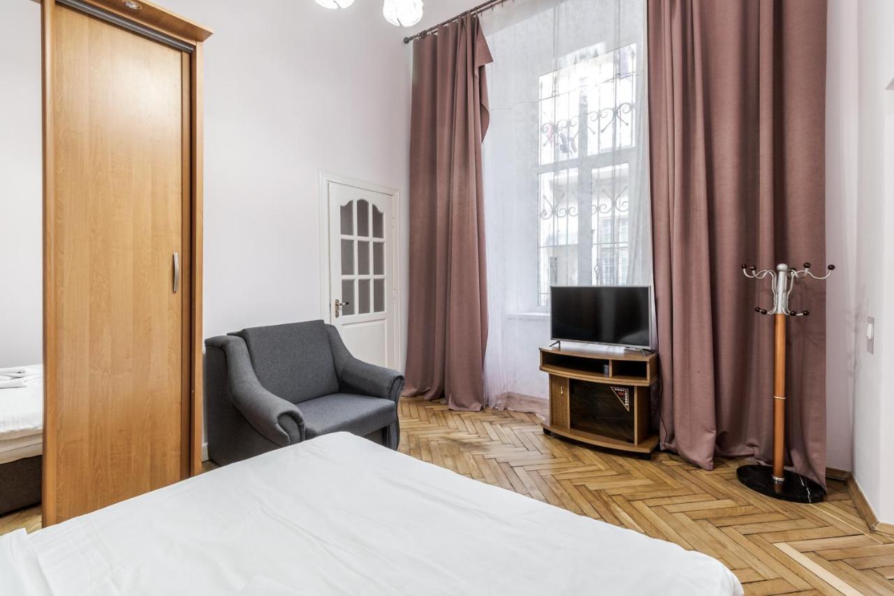 Striltsiv Apartment Lviv Eksteriør billede